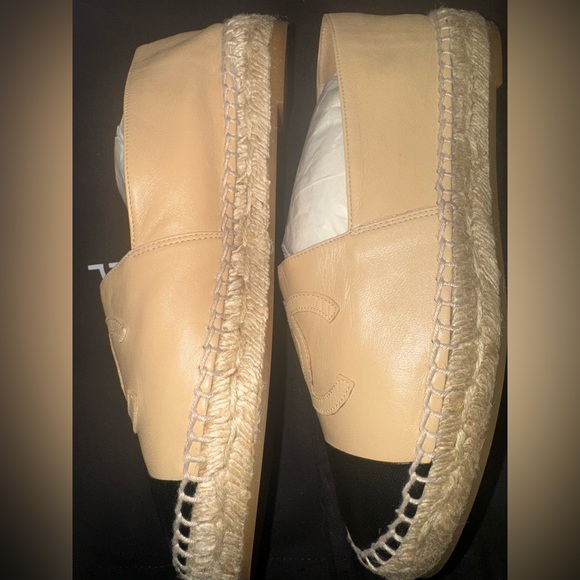 CHANEL ESPADRILLES 🦄 BEIGE BLACK IN LAMBSKIN SIZE 36 - Picture 11 of 13